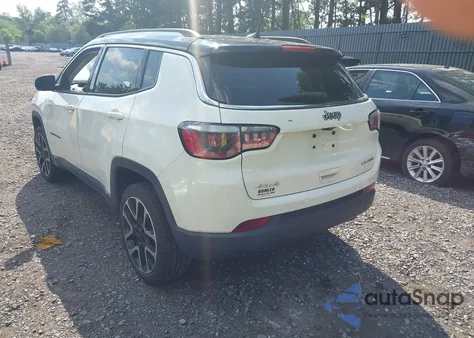 2018 Jeep Compass Limited 4X4 z USA, uszkodzony, nr VIN 3C4NJDCB2JT264218